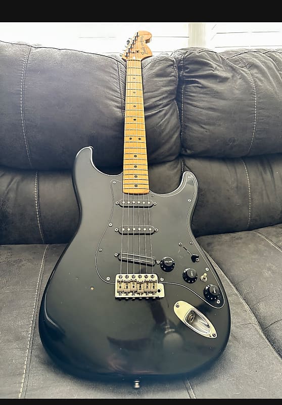 Fender Stratocaster (1971 - 1977) | Reverb