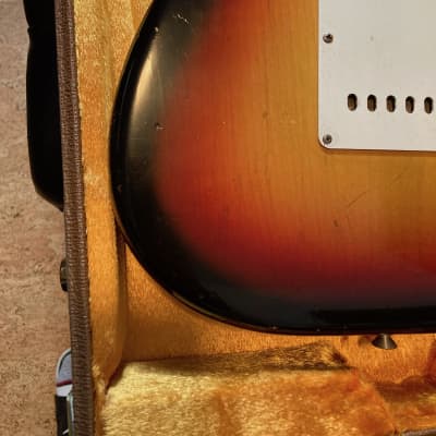 Fender Stratocaster 1965 Sunburst image 14