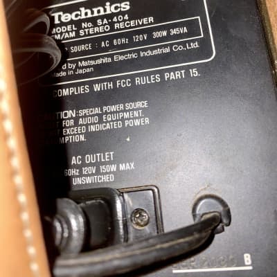 1980’s Technics AM/FM Stereo Receiver SA-404 image 3