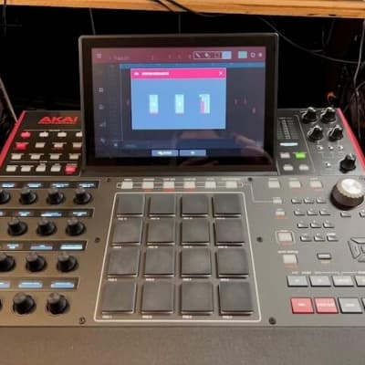 Akai Professional MPC X Standalone Sampler and Sequencer including Case and free small Akai Keyboard image 1