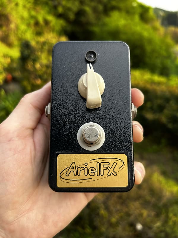 Ariel FX Treble Booster CV7117 (OC203)