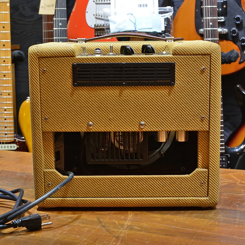 Fender Eric Clapton Vibro Champ 1x8