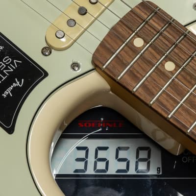Fender Vintera '60s Stratocaster Modified PF - Olympic White - b-stock image 18