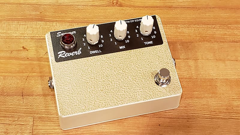 New Digital Austin Summer Reverb Pedal --Kick to Crash!-- Vintage