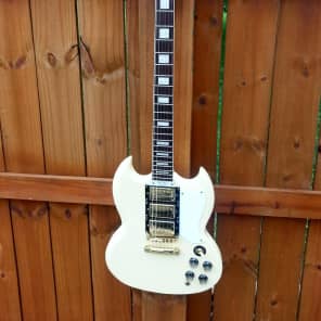 Epiphone G-400 Les Paul (SG) Custom Antique Ivory 2004