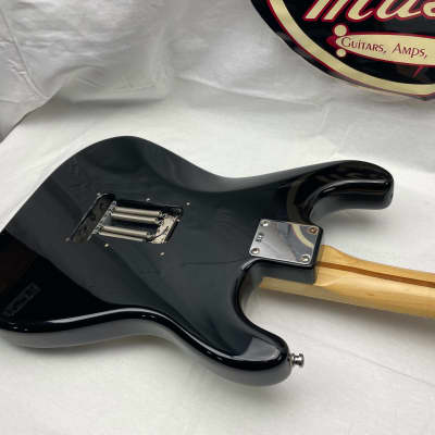 Fender Standard Stratocaster Guitar MIM Mexico - Lefty Left-Handed LH 2000 - 2001 - Black / Maple fingerboard image 16
