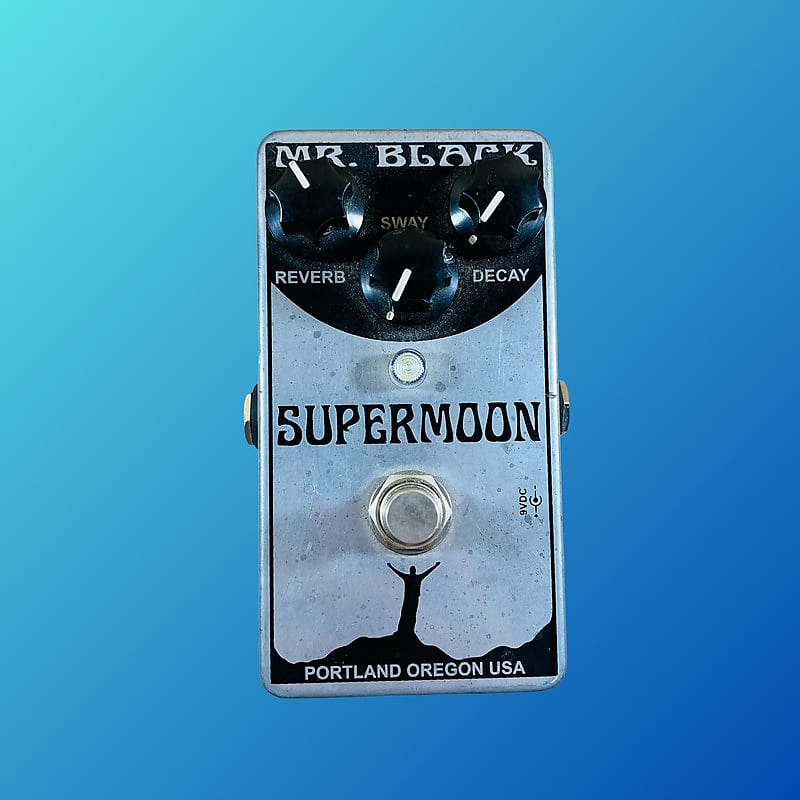 Mr. Black Supermoon Chrome