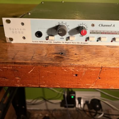 AMEK System 9098 Dual Mic Amp | Reverb