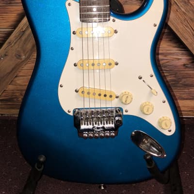 Fender Standard Stratocaster with S1 Tremolo Made In Japan image 8