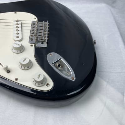 Fender Standard Stratocaster Guitar MIM Mexico - Lefty Left-Handed LH 2000 - 2001 - Black / Maple fingerboard image 5