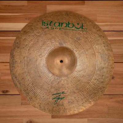 ISTANBUL AGOP 19