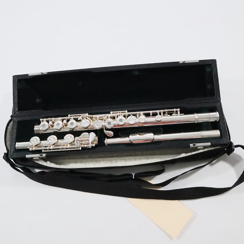 Pearl Model PF-665 Flute Solid Silver Headjoint SN 22748 EXCELLENT