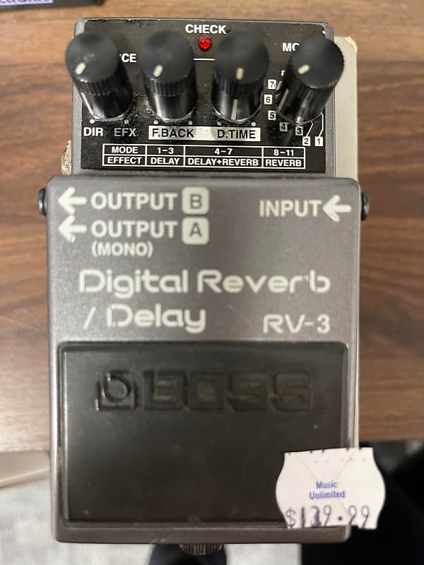 Boss RV-3 Digital Reverb/Delay | Reverb