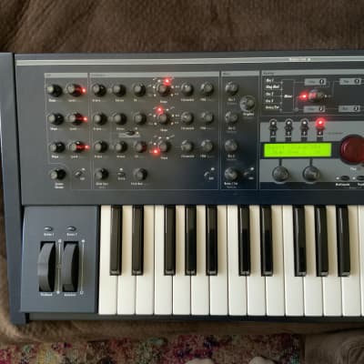 Waldorf Q 61-Key Synthesizer