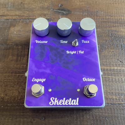 Skeletal Fuzz Pedal w/Selectable Octave Up - Clone of