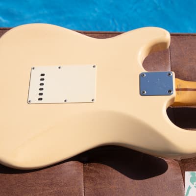 FENDER MALMSTEEN STRAT MN VWT – Motor City Guitar