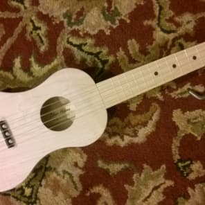 Zither Heaven ukulele Antique White Reverb