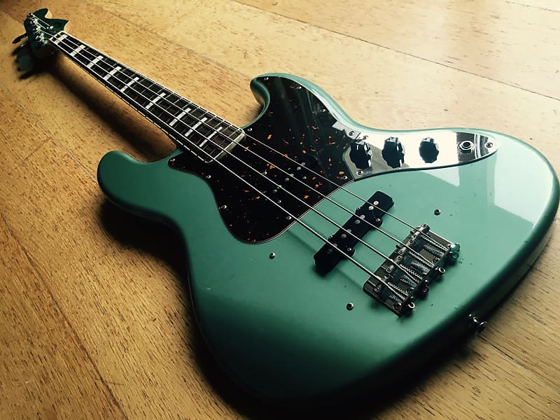 Fender 1975 Reissue Jazz Bass MIJ U-Serial 1997-2000 Ocean Turquoise  Metallic