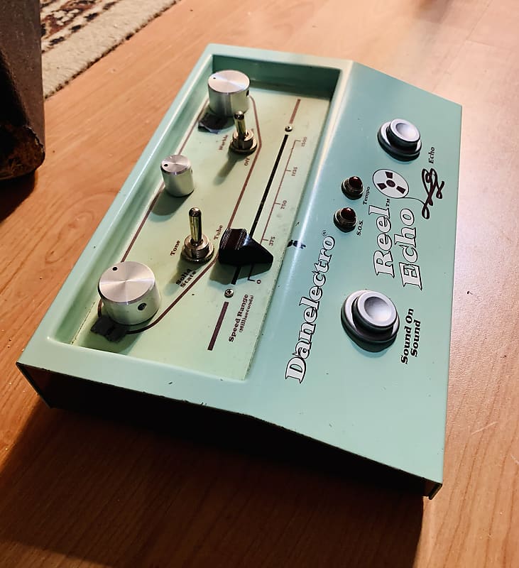 Danelectro DTE-1 Reel Echo Tape Simulator Pedal