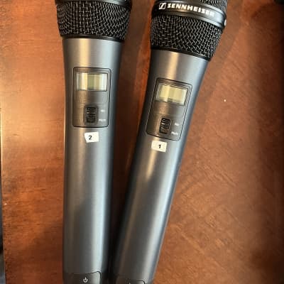 2 Sennheiser EW D1-835S Wireless Mic Systems