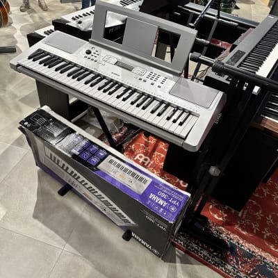 Yamaha Tastiera YPT360 Tastiera 61 tasti + stand