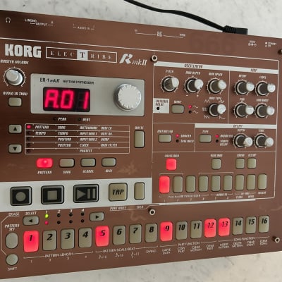Korg Electribe-R MkII ER-1 MkII Rhythm Synthesizer 2000s - Red