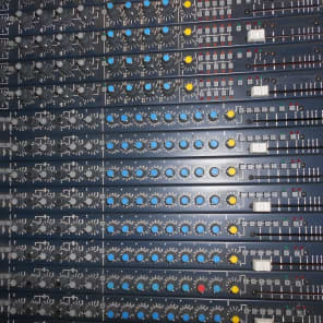 Soundcraft-8000-mixing-console-32-x-8-recording-mixer-works-great-tested image 17