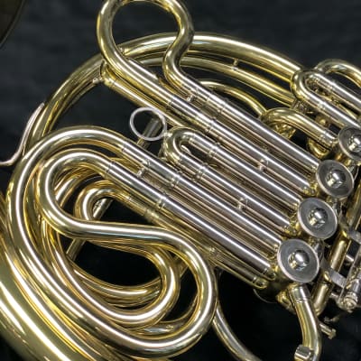 Amati AHR 345H French Horn image 6