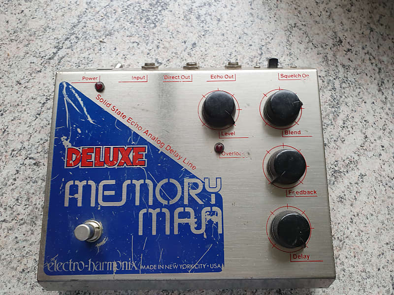 ギター Electro-Harmonix Deluxe Memory Man Amazon.com: Electro-Harmonix Deluxe Memory Man Analog Delay