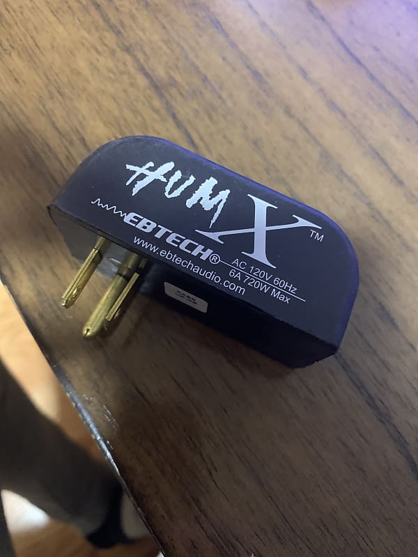 Ebtech Hum X Ground Loop Hum Eliminator Plug Reverb