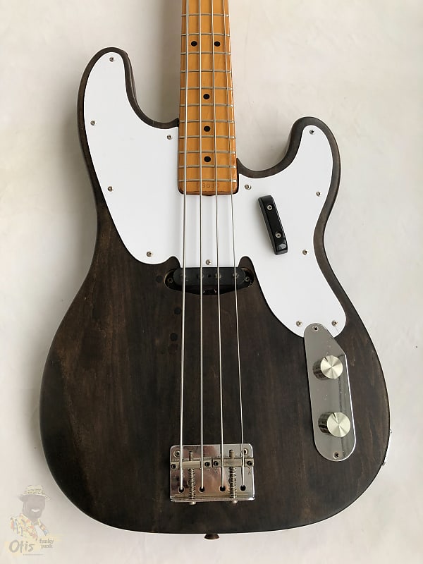 ■Fernandes BURNY OLDS Precision Bass maxresdefault.jpg