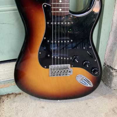 Fender Standard Stratocaster with Rosewood Fretboard 2009 electric guitar  - Brown Sunburst image 1