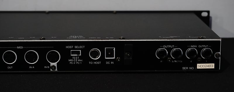 Yamaha MU100R Tone Generator 1U Rack Sound Module Synthesiser & 2 PLG100  boards