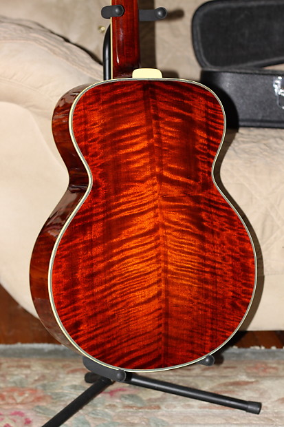 Eastman AJ815 All Solid woods RARE Small Jumbo Solid Hand Carved Flamed Maple Arched Back Hard find