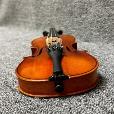 Suzuki 1/16 Violin MIJ with Case and Bow image 2
