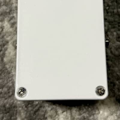 Cornerstone Sparkle Dynamic Overdrive - White image 2