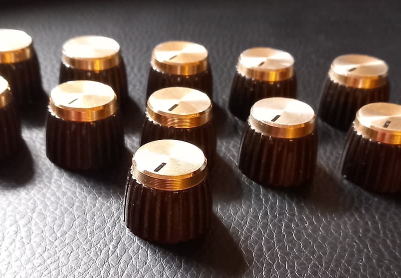 Metallor Lot De 4 Boutons D'amplificateurs De Pédales D'effet De Guitare - Tige De 6 Mm - Noir Avec Capuchon Doré - Pour Effet Guitare Basse Ou Amplis