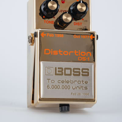 BOSS Distortion DS-1  GOLD 1998 + Showroom DISPLAY! Extremely RARE image 20