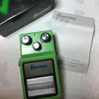 Ibanez TS9 Tube Screamer (Silver Label) 1983-original box and instructions- - Green image 1