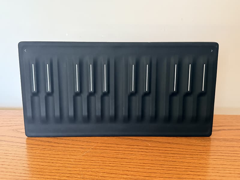ROLI Seaboard Block 24-Key Expressive MIDI Keyboard Controller