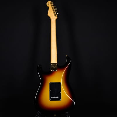 Fender Custom Shop Stevie Ray Vaughan Stratocaster SRV Signature NOS 3 Tone Sunburst 2024 (CZ572568) image 5