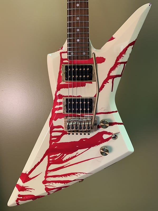Aria Pro Ⅱ　Original Custom Body Aria Pro II ZZ Custom with Original Hard Shell Case