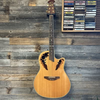 (S17711) Ovation CC247 Celebrity Deluxe 1995 - 1996 - Natural for sale