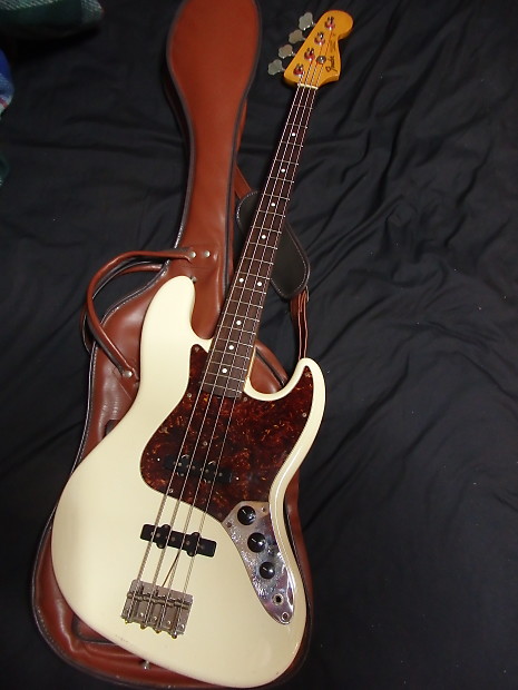 Fender jazz bass 1982 top
