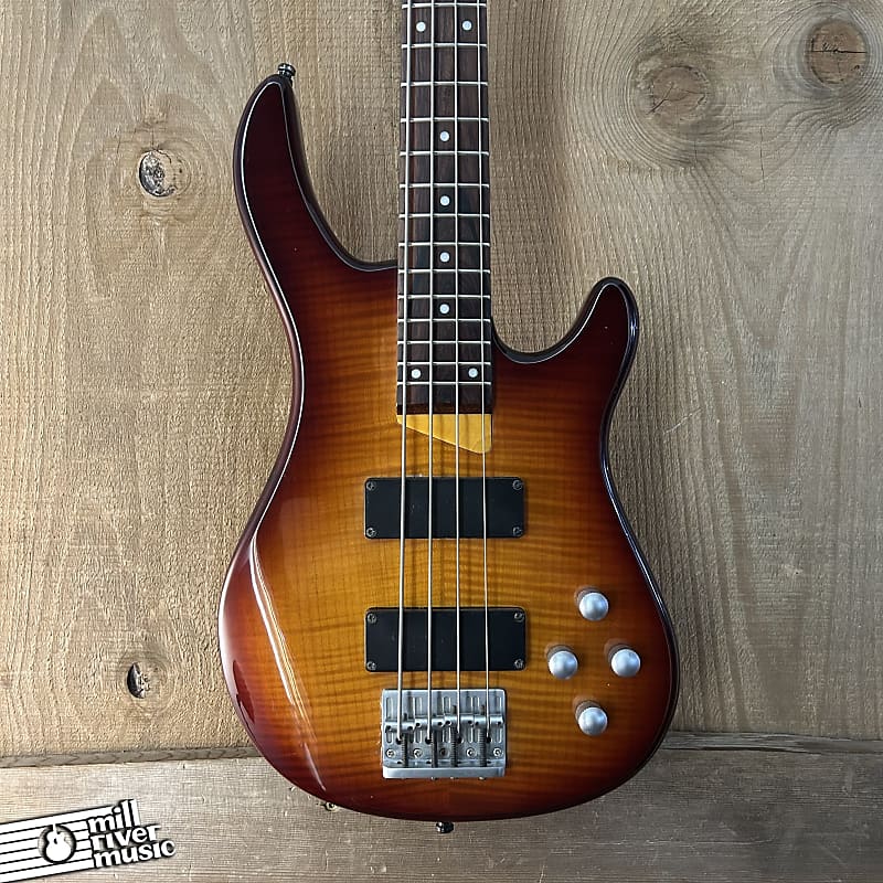 Carlo Robelli 4 String Active Electric Bass Used