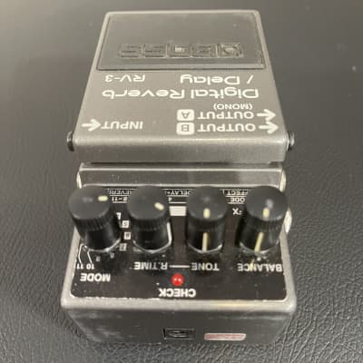 BOSS RV-3 ピンクラベル Digital Reverb Delay BOSS RV-3 Digital Reverb/Delay ピンクラベル - メルカリ