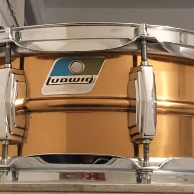 Ludwig No. 550 Bronze 5x14" Snare Drum with Rounded Blue/Olive Badge 1981 - 1984