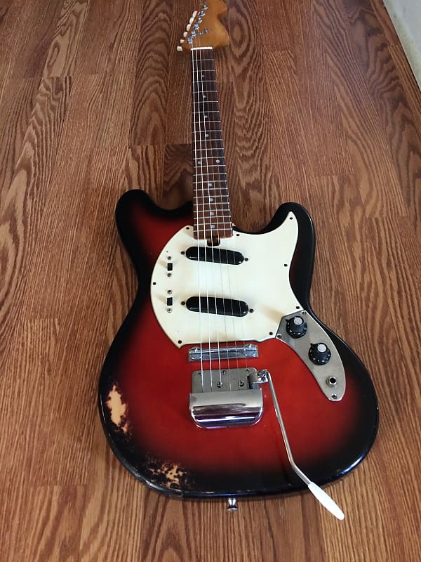 Vintage 1970s Memphis Mustang Electric Guitar Sunburst Mojo Sunburst Japan Fender image 1