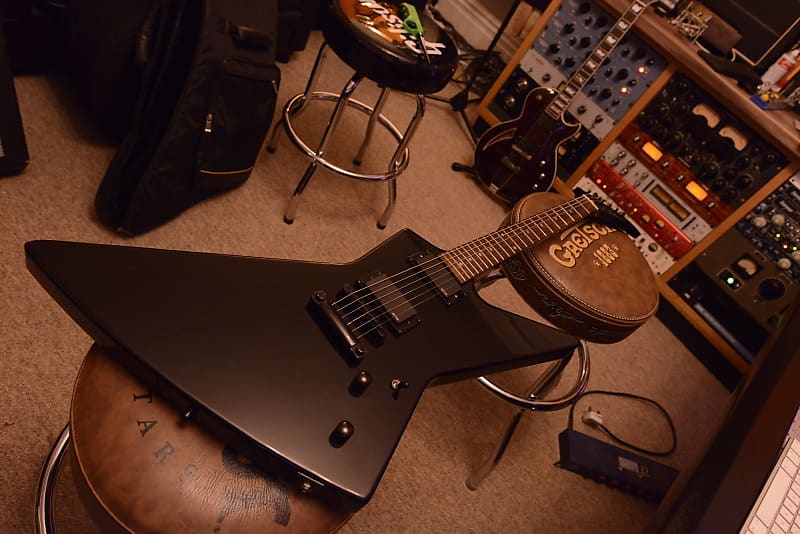 ESP James Hetfield Metallica Explorer Grass Roots Black Guitar Dual EMG 81  GMX-48 MX250 MX-250