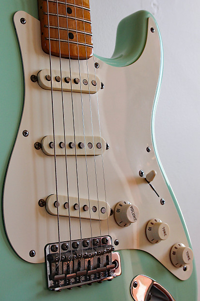 ギター Fender 50s Stratocaster Surf Green MIM Fender Classic '50s Stratocaster - Surf Green w/ Maple